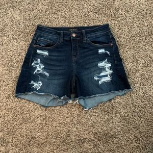 Judy Blue distressed shorts